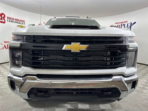 New 2025 Chevrolet Silverado 3500 W/T w/ WT Convenience Package image 3