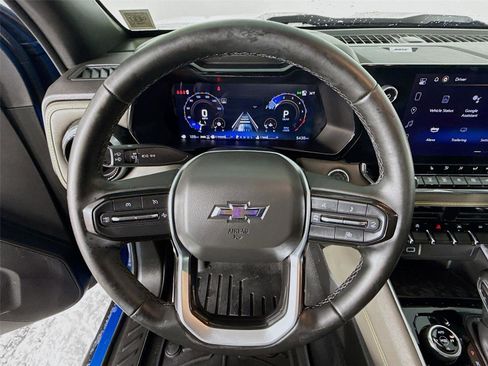 Used 2024 Chevrolet Colorado ZR2 w/ Safety Package image 13