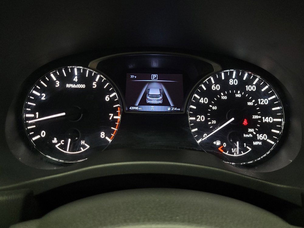 Used 2020 Nissan Pathfinder S FWD image 23