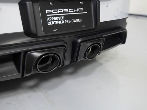 Certified 2025 Porsche 911 Carrera GTS image 47