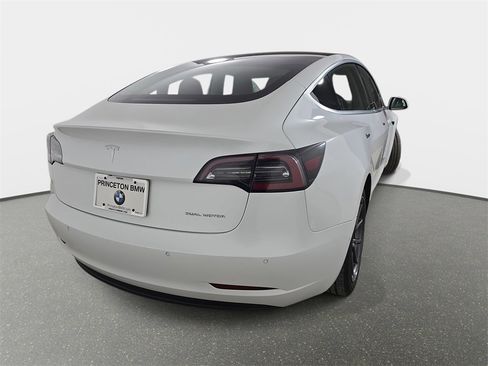 Used 2019 Tesla Model 3 Long Range image 37