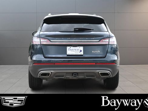 Used 2022 Lincoln Nautilus Black Label w/ Class II Trailer Tow Package AWD/4WD image 7