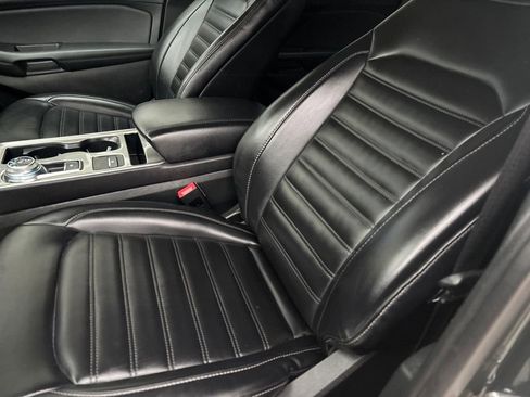 Used 2024 Ford Edge SEL w/ Convenience Package image 23