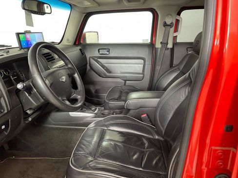 Used 2008 HUMMER H3 Alpha AWD/4WD image 2