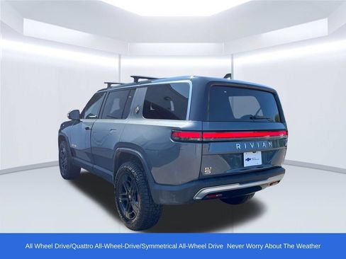Used 2023 Rivian R1S Adventure Quad AWD/4WD image 3