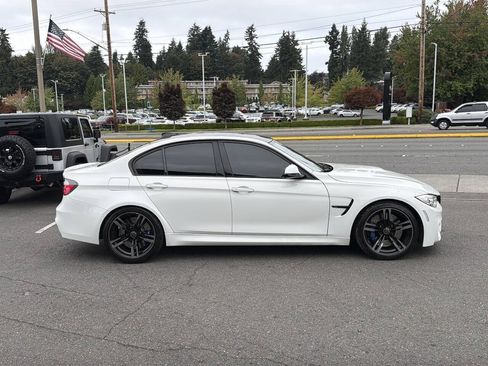 Used 2015 BMW M3 RWD image 13