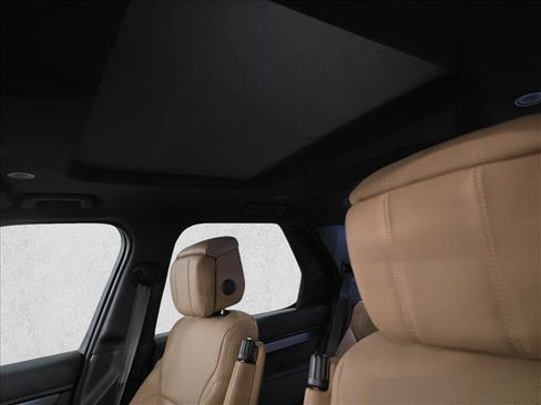 New 2026 Land Rover Discovery Limited Edition AWD/4WD image 30