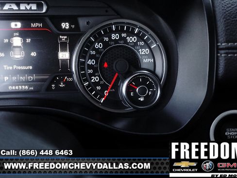 Used 2024 RAM 1500 Laramie image 28