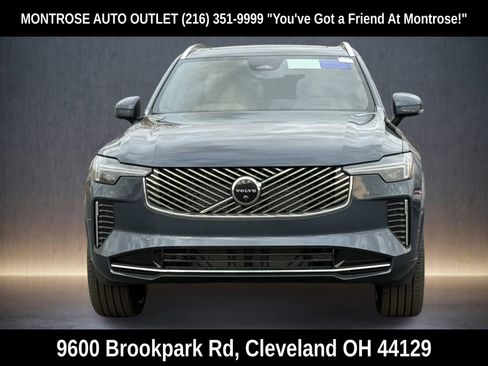 New 2026 Volvo XC90 B6 Plus w/ Protection Package Premier image 8