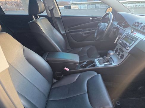 Used 2008 Volkswagen Passat Komfort image 12