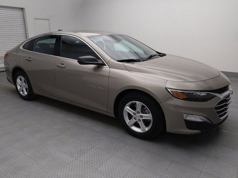 Used 2024 Chevrolet Malibu LS image 11