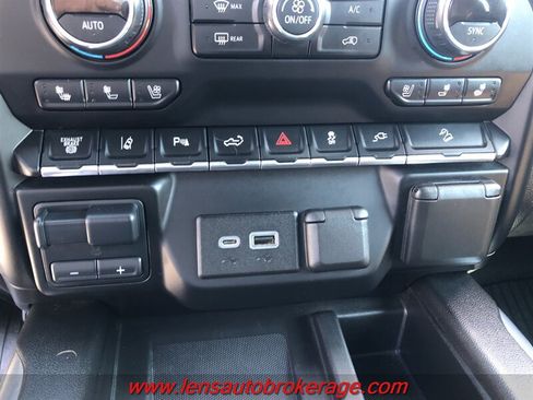 Used 2020 Chevrolet Silverado 3500 High Country w/ Z71 Off-Road Package AWD/4WD image 17