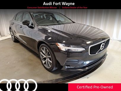 Used 2018 Volvo S90 T6 Momentum