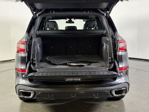 Certified 2023 BMW X5 xDrive40i w/ M Sport Package AWD/4WD image 8