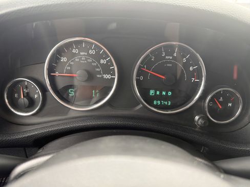 Used 2012 Jeep Wrangler Unlimited Sport AWD/4WD image 20