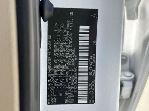 Used 2011 Lexus RX 350 2WD w/ Premium Pkg image 30