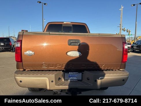 Used 2012 Ford F250 King Ranch w/ King Ranch w/Chrome Pkg image 19