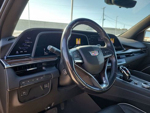 Used 2023 Cadillac Escalade Premium Luxury w/ LPO, Radiant Package image 24