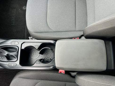 Certified 2025 Kia K4 LXS image 21