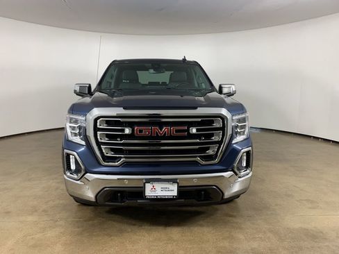 Used 2022 GMC Sierra 1500 SLT w/ Driver Alert Package II AWD/4WD image 3