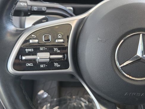 Certified 2022 Mercedes-Benz GLB 250 4MATIC image 26