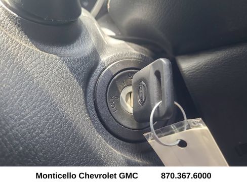 Used 2025 Nissan Versa S w/ Trunk Package FWD image 19
