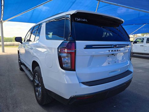 Used 2021 Chevrolet Tahoe Z71 w/ Rear Media and Nav Package image 3