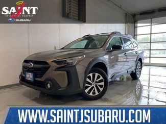 Used 2024 Subaru Outback Premium AWD/4WD video 1