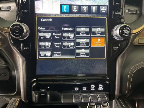 Used 2020 RAM 2500 Limited image 22