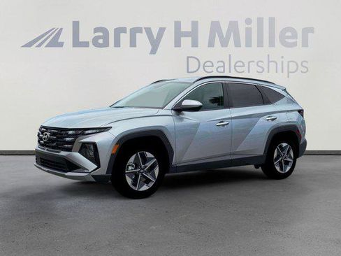 New 2026 Hyundai Tucson SEL image 2