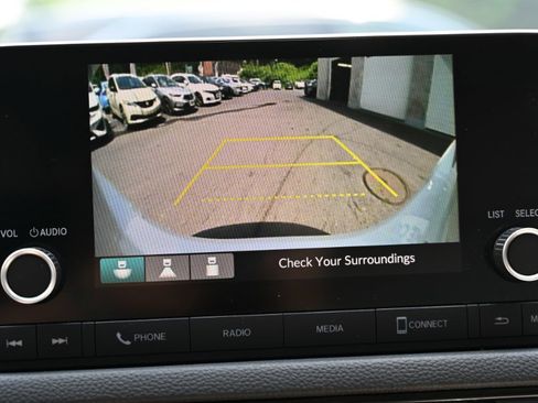 Used 2022 Honda Civic EX-L image 23