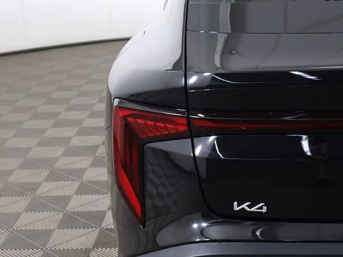 Used 2025 Kia K4 FWD image 14