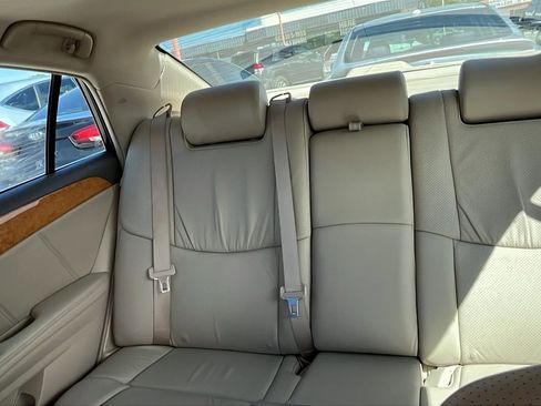 Used 2005 Toyota Avalon Limited FWD image 10
