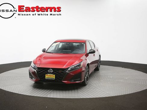 Used 2023 Nissan Altima 2.5 SR w/ SR Premium Package FWD image 53