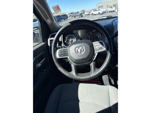 Used 2020 RAM 2500 Big Horn AWD/4WD image 10