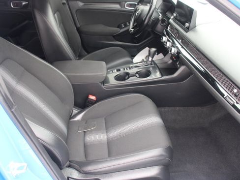 Used 2022 Honda Civic Sport image 18