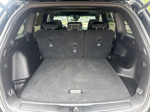 Used 2023 Jeep Grand Cherokee Altitude RWD image 19