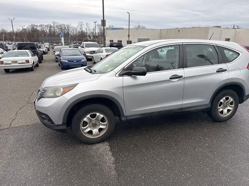 Used 2013 Honda CR-V LX image 2