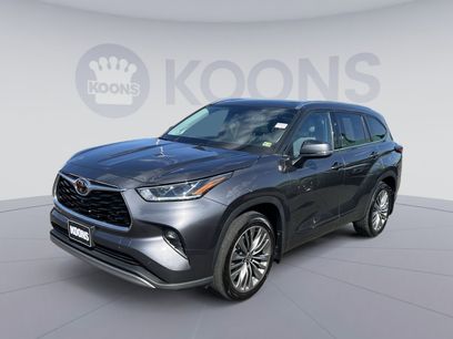 Used 2021 Toyota Highlander Platinum