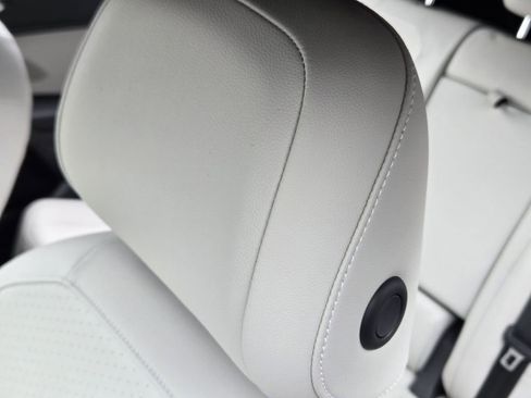 Used 2021 Volkswagen Tiguan SE R-Line image 20