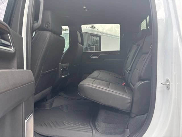 Used 2025 Chevrolet Silverado 2500 High Country w/ High Country Premium Package AWD/4WD image 13