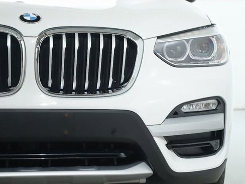 Used 2019 BMW X3 xDrive30i w/ Premium Package image 7