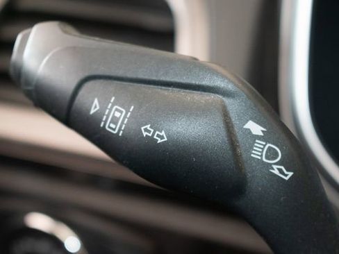 Used 2019 Ford Fusion SE w/ Equipment Group 151A FWD image 24