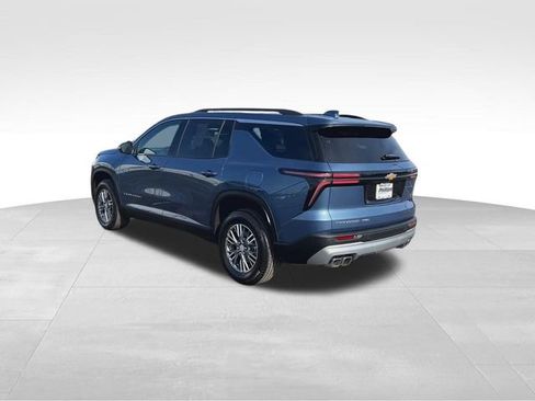 Certified 2025 Chevrolet Traverse LT image 7