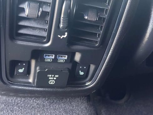 Used 2014 Jeep Grand Cherokee Limited w/ Luxury Group II AWD/4WD image 8