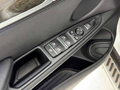 Used 2016 BMW X5 xDrive40e AWD/4WD image 15