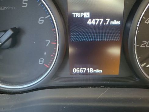 Used 2020 Mitsubishi Outlander GT AWD/4WD image 28