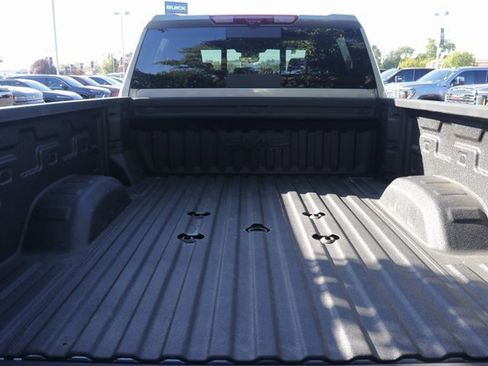 Used 2025 GMC Sierra 3500 AT4 w/ AT4 Premium Plus Package image 9