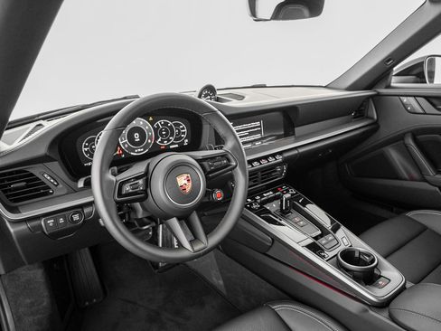 Used 2026 Porsche 911 Targa 4S AWD/4WD image 17