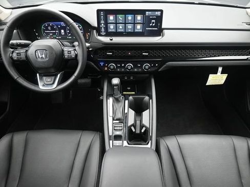 Used 2025 Honda Accord Touring image 22
